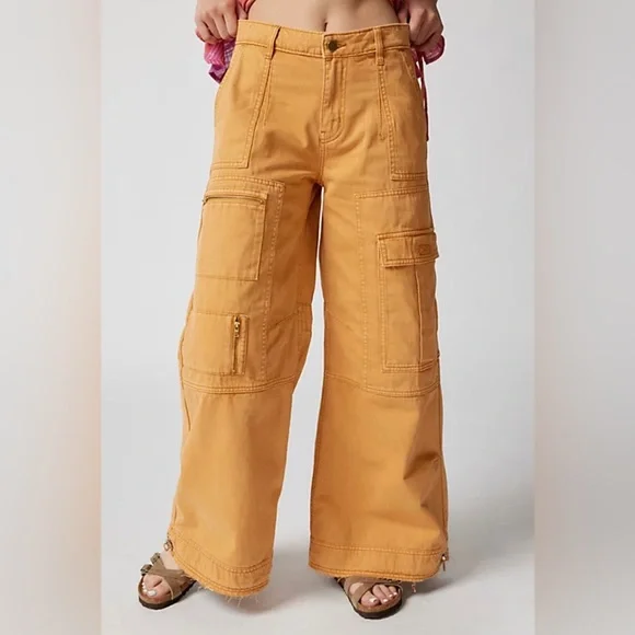Urban Outfitters BDG Extreme Wide Leg Utility Jean In Mustard - Picture 2 of 8